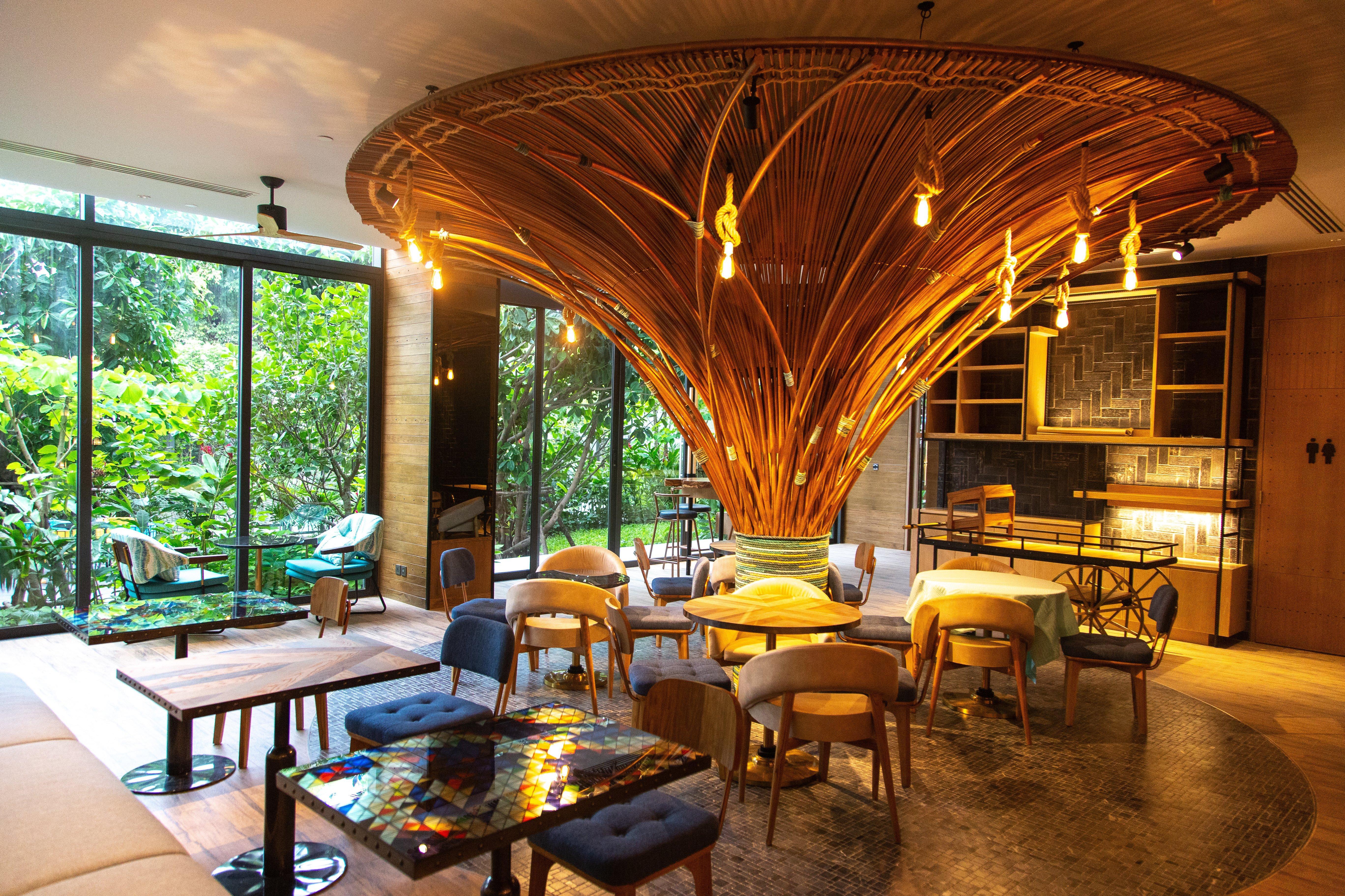 Hotel Indigo Phuket Patong By Ihg Exterior foto The interior of the restaurant