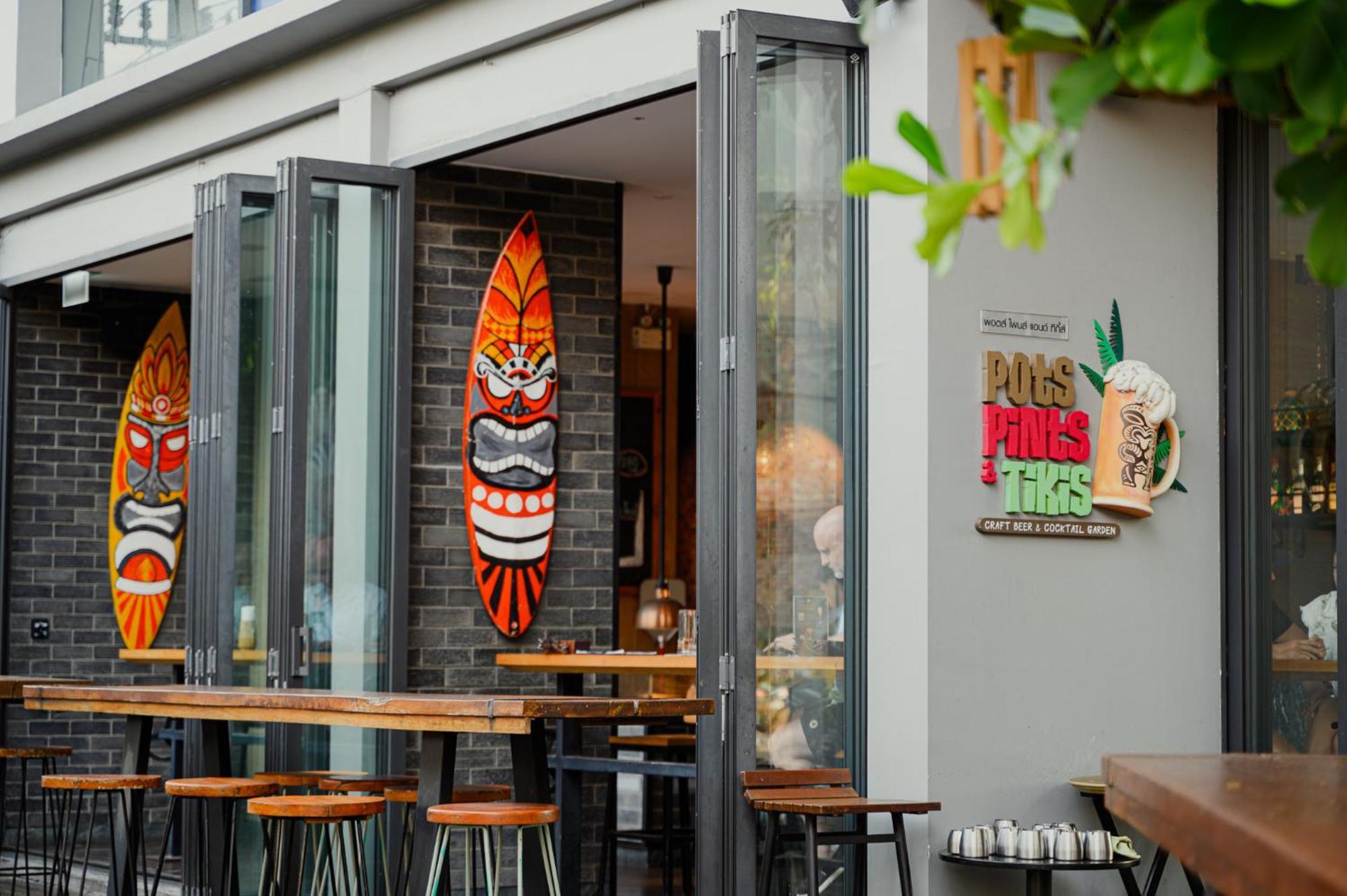 Hotel Indigo Phuket Patong By Ihg Exterior foto The exterior of the bar